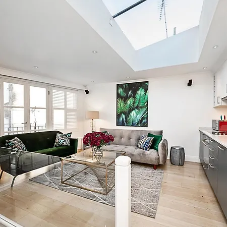 Kensington Oasis: Central London Private House Near Attractions Villa Exterior photo